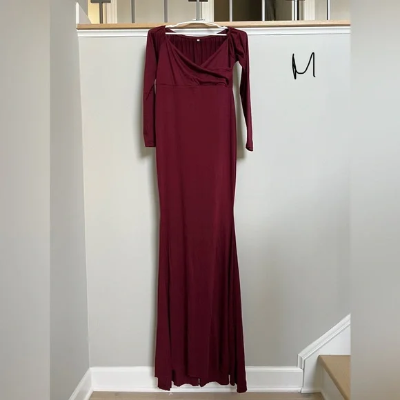 open lace back dress Heroine Maxi Dress in Pomegranate Print main image 1